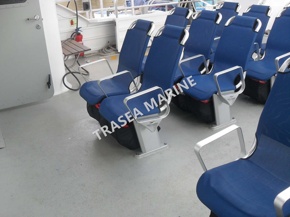 OUTDOOR FERRY SEATS